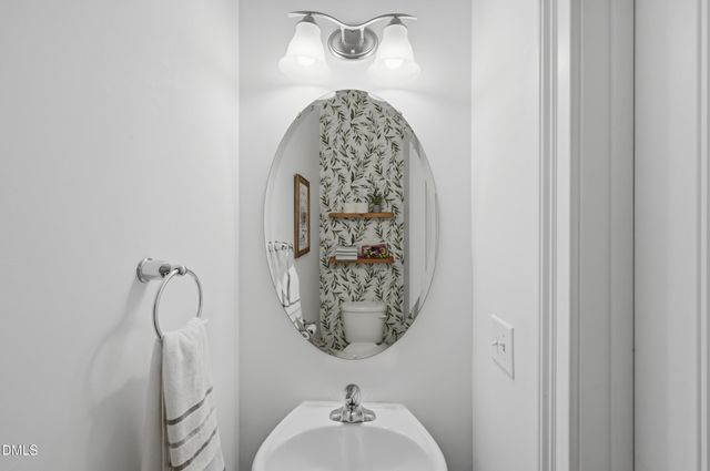 805 Morelanda Drive, Hillsborough, NC 27278