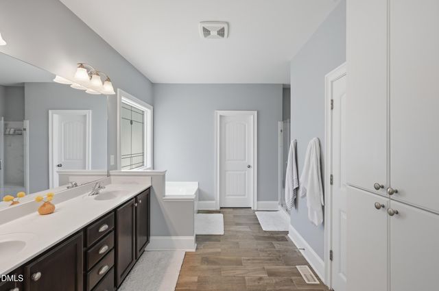 805 Morelanda Drive, Hillsborough, NC 27278