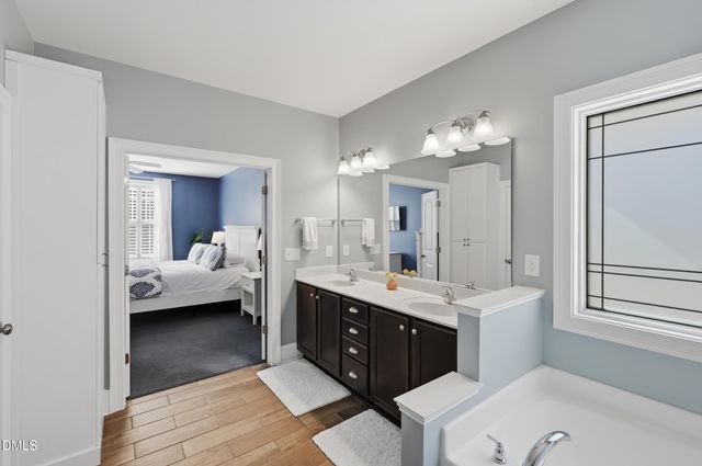 805 Morelanda Drive, Hillsborough, NC 27278