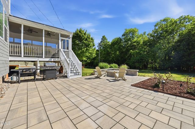 805 Morelanda Drive, Hillsborough, NC 27278