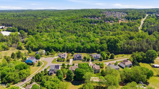 805 Morelanda Drive, Hillsborough, NC 27278