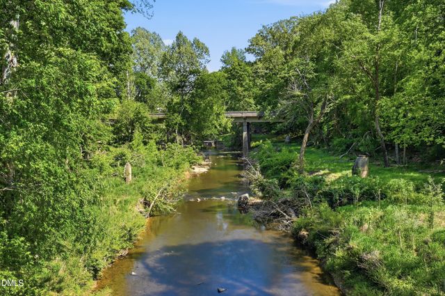 805 Morelanda Drive, Hillsborough, NC 27278