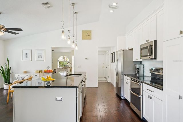 2474 ISLANDER COURT, Palm Harbor, FL 34683