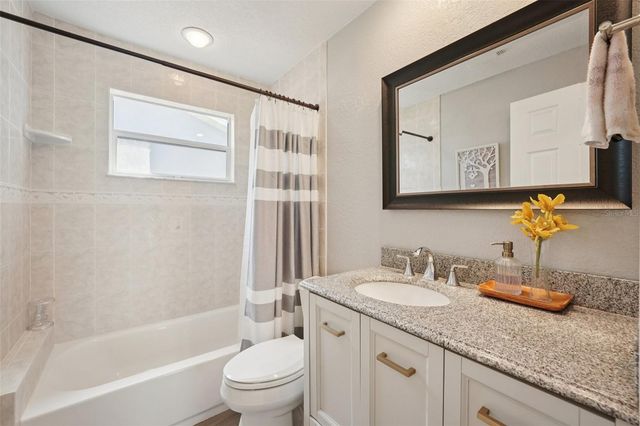 2474 ISLANDER COURT, Palm Harbor, FL 34683