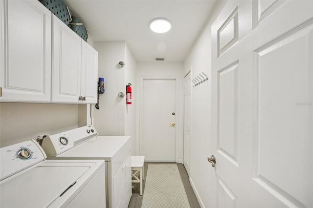 2474 ISLANDER COURT, Palm Harbor, FL 34683