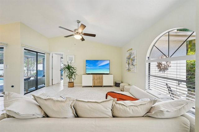 2474 ISLANDER COURT, Palm Harbor, FL 34683