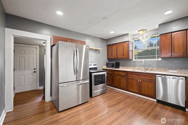522 S 51st Street, Tacoma, WA 98408