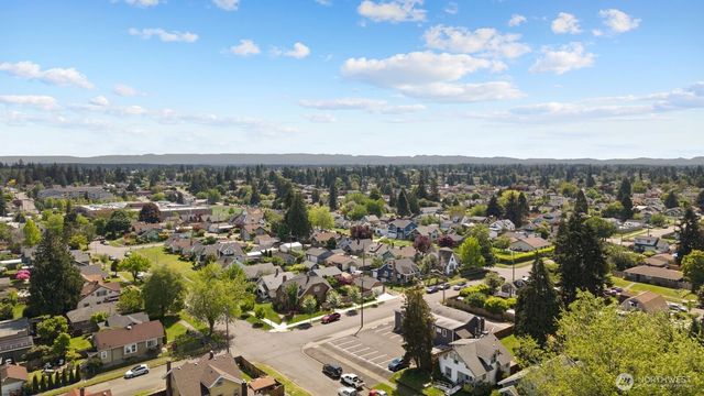 522 S 51st Street, Tacoma, WA 98408