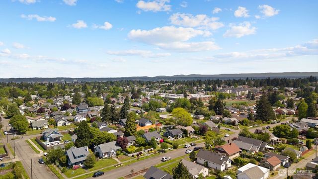 522 S 51st Street, Tacoma, WA 98408