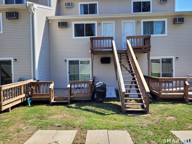 35 Ruth Street 44, Bristol, CT 06010