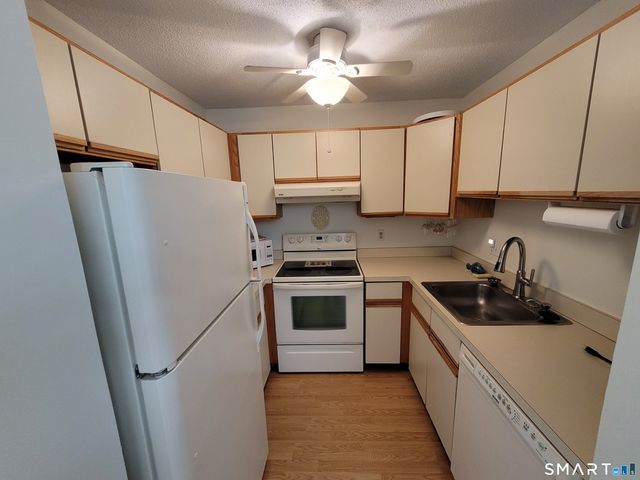 35 Ruth Street 44, Bristol, CT 06010