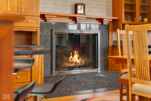 3830 Cove Road, Columbus, IN 47203