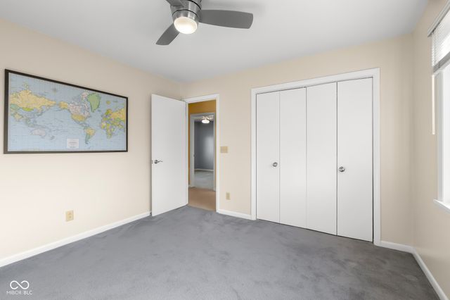 3830 Cove Road, Columbus, IN 47203