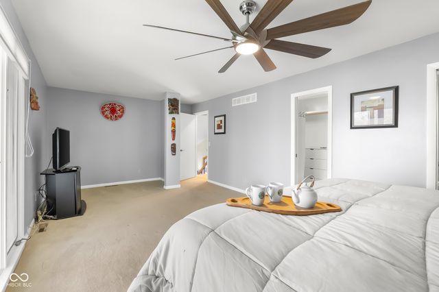 3830 Cove Road, Columbus, IN 47203