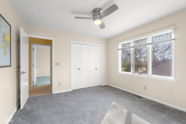 3830 Cove Road, Columbus, IN 47203