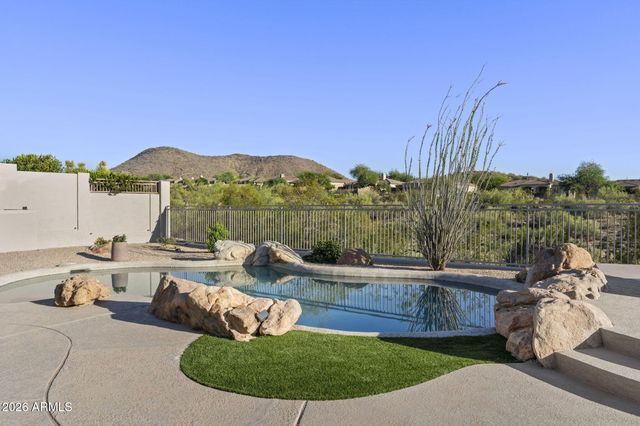 11221 E GREENWAY Road, Scottsdale, AZ 85255