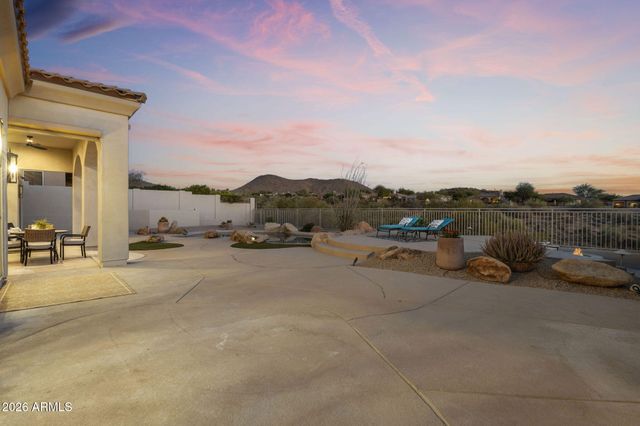 11221 E GREENWAY Road, Scottsdale, AZ 85255