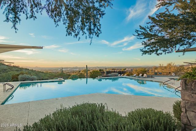 11221 E GREENWAY Road, Scottsdale, AZ 85255