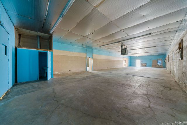 1812 S PRESA ST, San Antonio, TX 78210