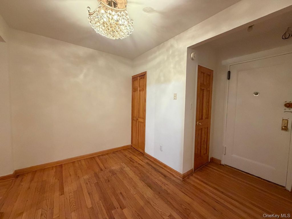 6510 108th Street 4G, Forest Hills, NY 11375 — photo 5