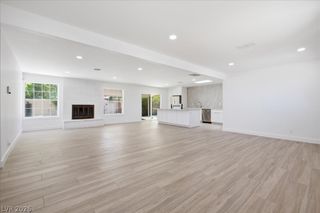 1300 Canosa Avenue, Las Vegas, NV 89104