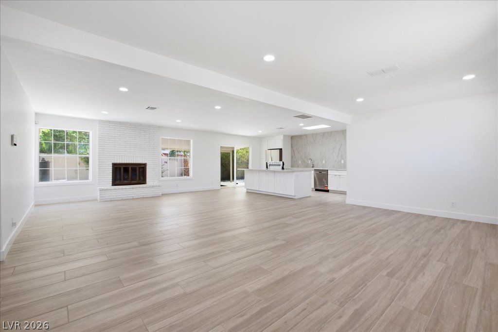 1300 Canosa Avenue, Las Vegas, NV 89104