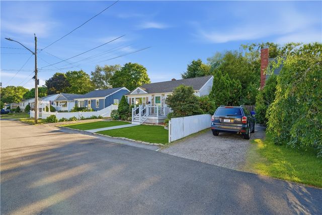 11 Cherry Street, North Providence, RI 02911