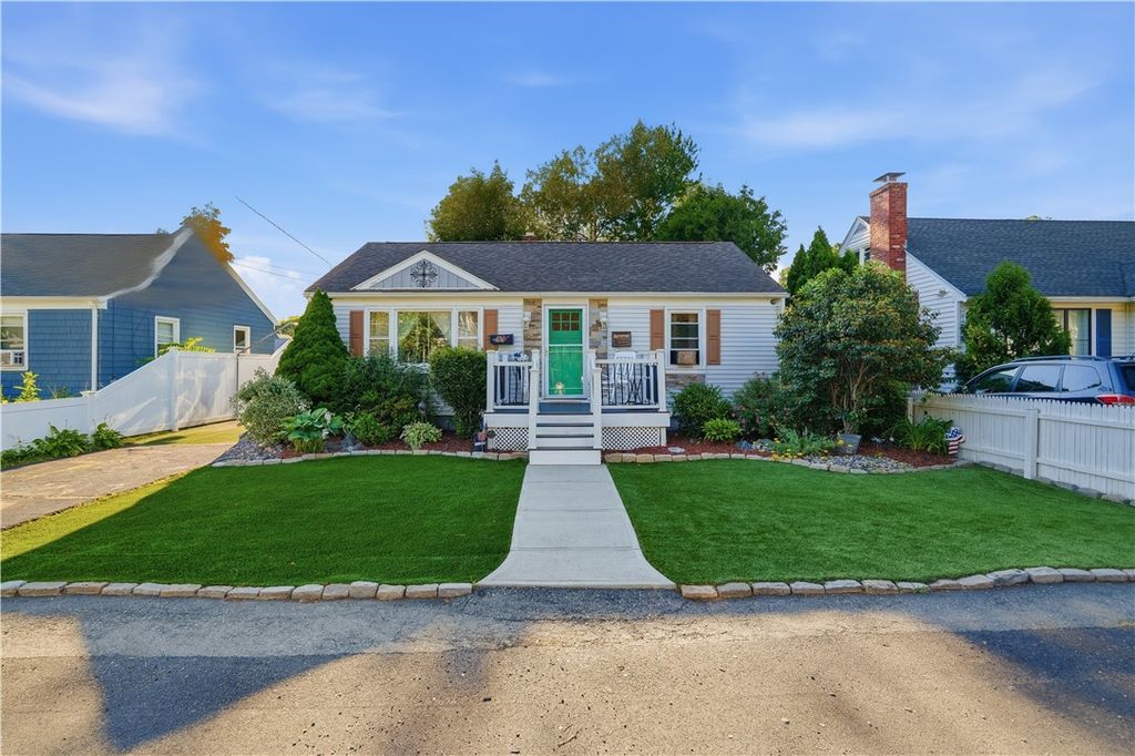 11 Cherry Street, North Providence, RI 02911