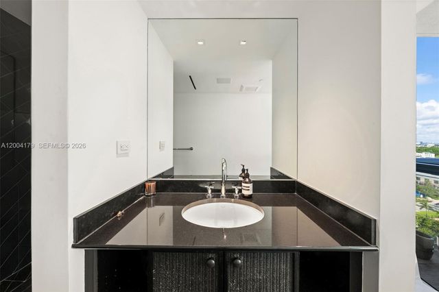 101 20th St 2007, Miami Beach, FL 33139