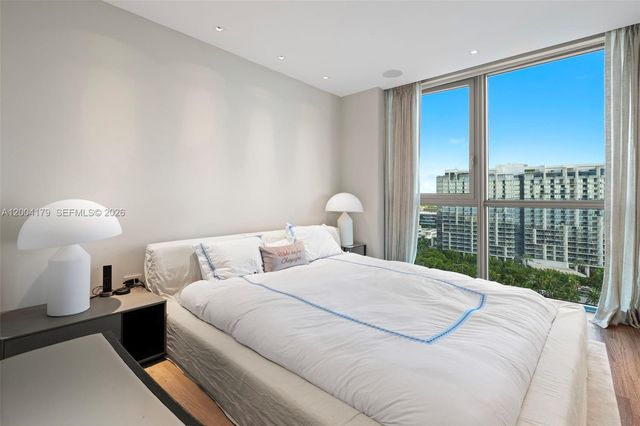 101 20th St 2007, Miami Beach, FL 33139