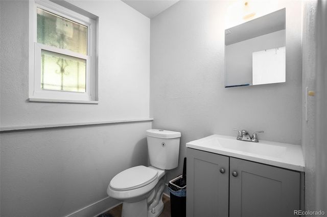1501 S Dawson Street, Aurora, CO 80012