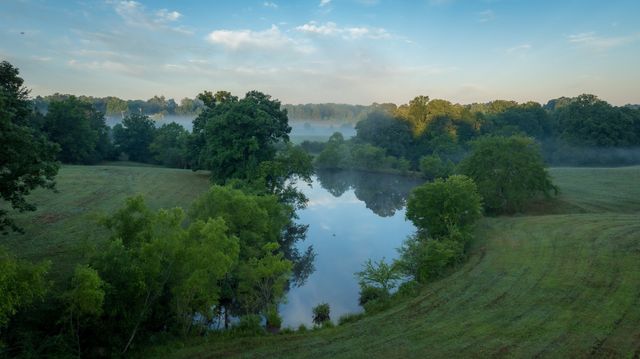 1462 Highway 48, S, Dickson, TN 37055