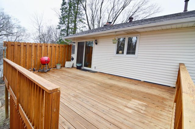 2615 Flandrau Street N, Maplewood, MN 55109