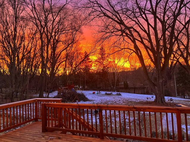 2615 Flandrau Street N, Maplewood, MN 55109