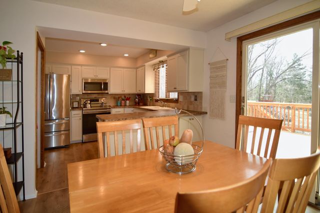 2615 Flandrau Street N, Maplewood, MN 55109