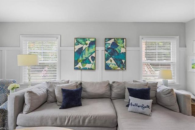 910 Baldwin Avenue, Norfolk, VA 23507