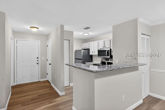 50 Pebble Beach Cv Apt K113, Bluffton, SC 29910