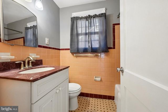 336 VALLEY VIEW RD, Springfield, PA 19064