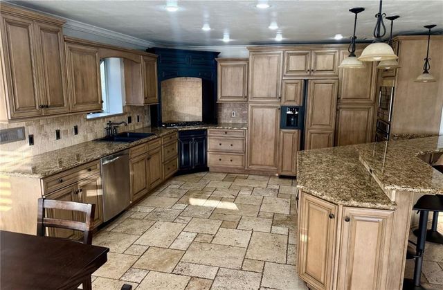 3112 Riviere Du Chien W Loop, Mobile, AL 36693