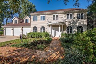2560 N TRILLIUM CIRCLE, Green Bay, WI 54313