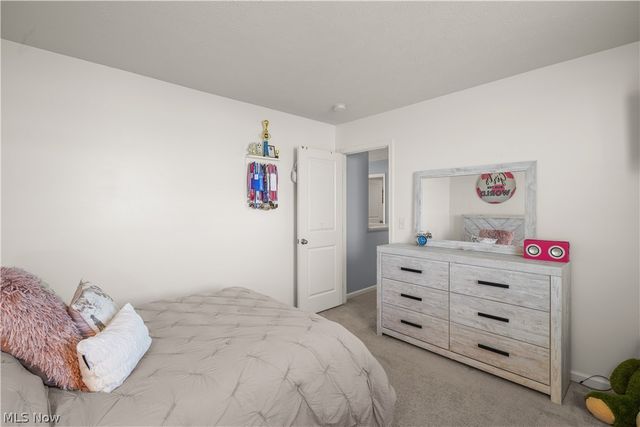 2207 Fowl Road, Elyria, OH 44035