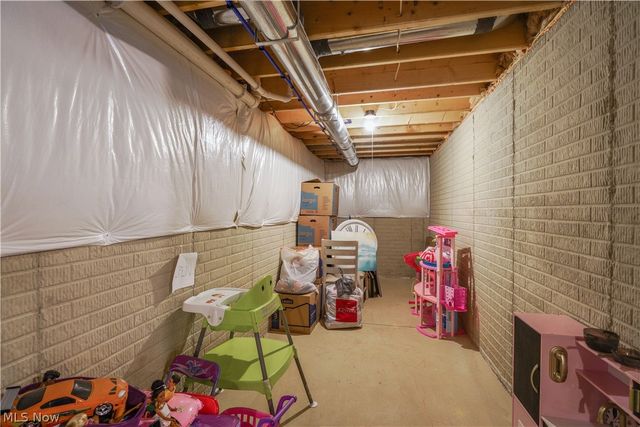2207 Fowl Road, Elyria, OH 44035