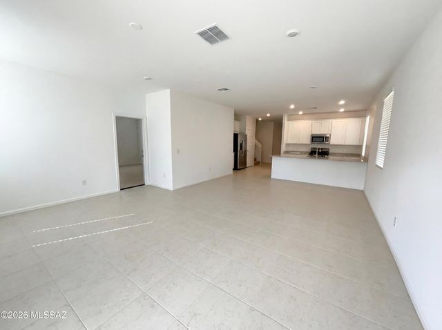 10469 W Beaman Lane, Marana, AZ 85653