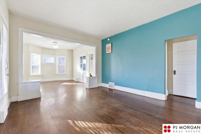 3124 Forest Lawn Avenue, Omaha, NE 68112