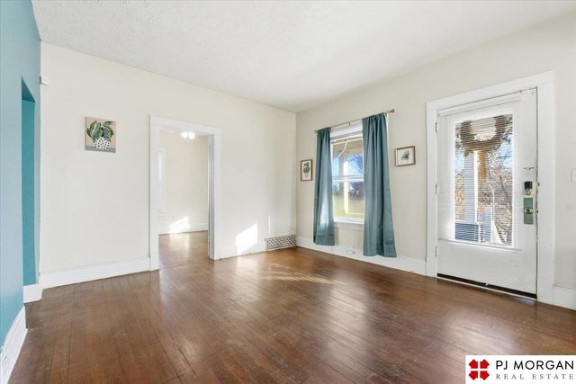 3124 Forest Lawn Avenue, Omaha, NE 68112