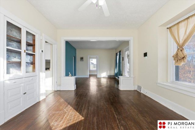 3124 Forest Lawn Avenue, Omaha, NE 68112