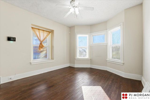 3124 Forest Lawn Avenue, Omaha, NE 68112