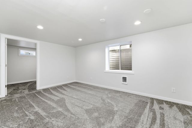 1125 W Warn Way, Spokane, WA 99208