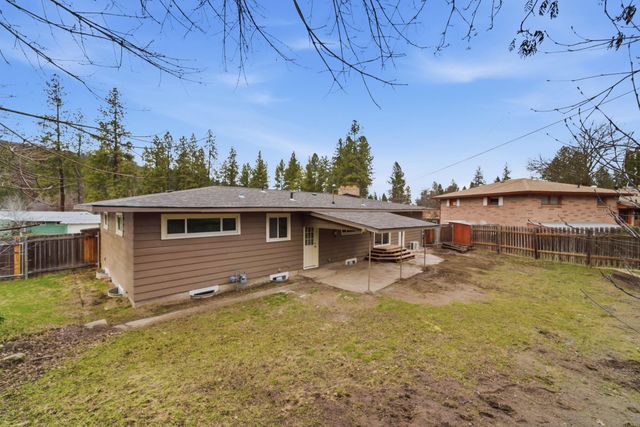 1125 W Warn Way, Spokane, WA 99208