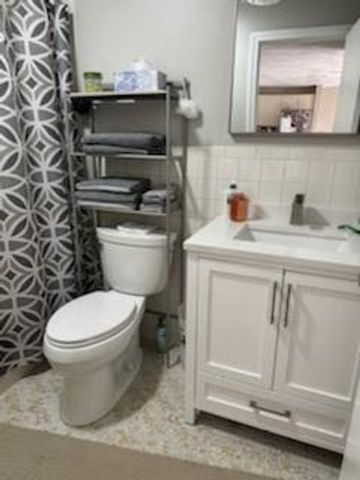 354 Broadway 13, Lynn, MA 01901